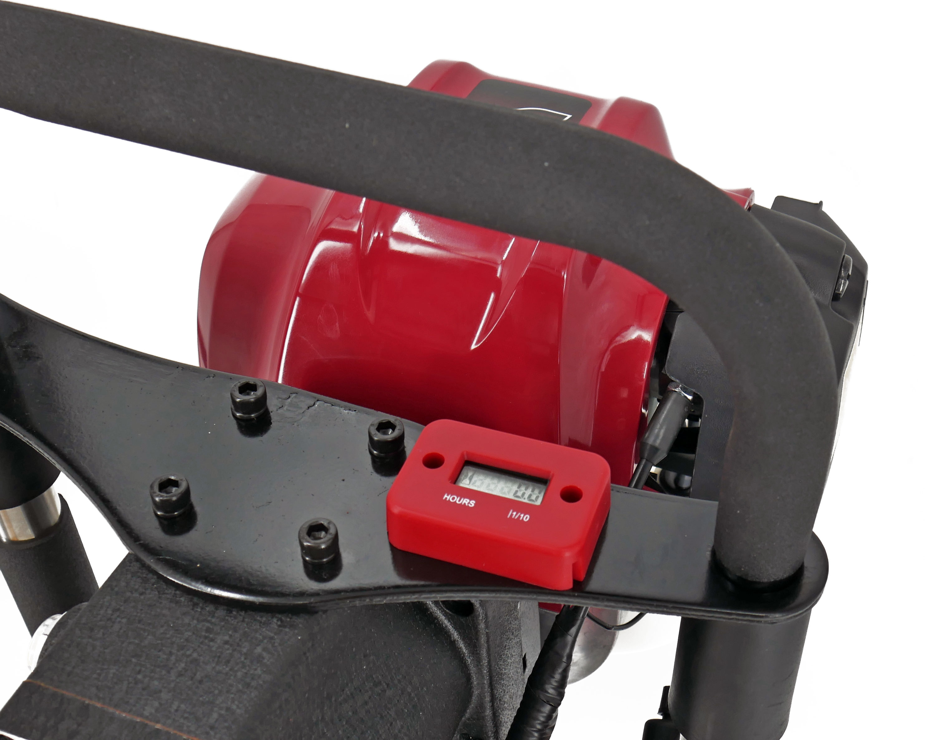 Cyfrowy licznik motogodzin w kafarze spalinowym NEL-TECH DPD 120 Honda GX50