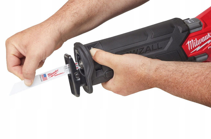 Piła szablasta akumulatorowa Milwaukee M18FSZ-0