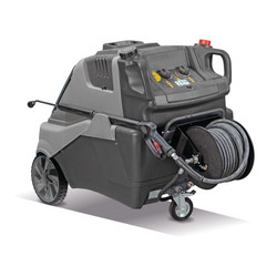 Myjka ciśnieniowa na gorącą wodę