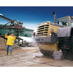 Myjka ciśnieniowa na gorącą wodę