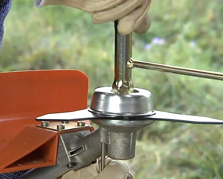 Tarcza talerzowa ślizgacz do montażu tarczy Stihl FS 260 FS 311 FS 410