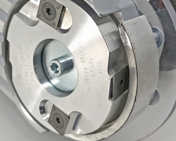 Frezarka czołowa PF80 w T-MAX
