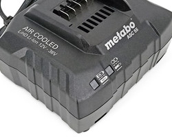 Zestaw akumulatory i ładowarka Metabo 18 V 4,0 Ah