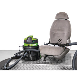 Urządzenie do odciągania oparów