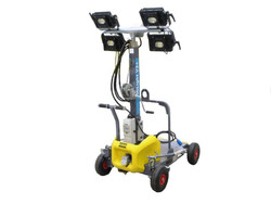 Maszt Oświetleniowy Atlas Copco HiLight V3+ LED (4 x 120W)